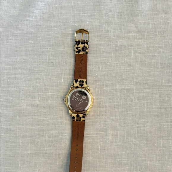 Betsey Johnson Watch - Cheetah / Leopard leather strap & crystals. - Picture 2 of 2